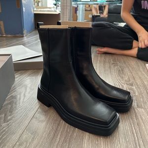 Vagabond Eyra Boots